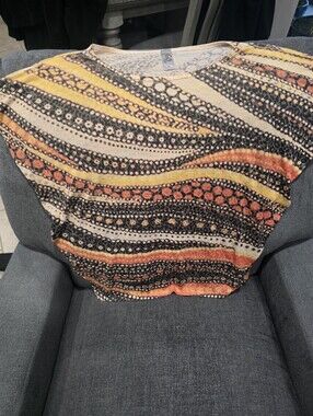 Go Couture Multicolor Patterned Knit Top in Yellow, Orange & Black